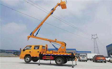 一線品牌高空作業(yè)車技術(shù)創(chuàng)新，提升工作效率的利器